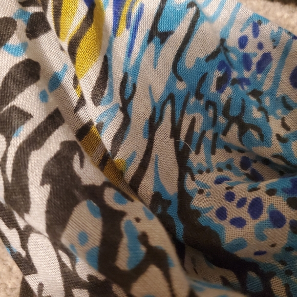 Infinity Scarf - Picture 3 of 3